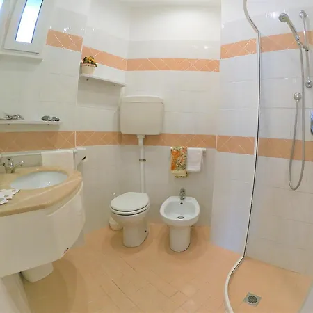 Szálloda Holland 3*