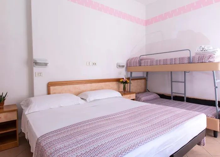 Holland Римини