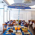 Hotel Holland 3*